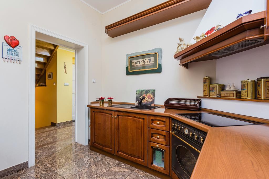 Mon Plaisir Apartment
